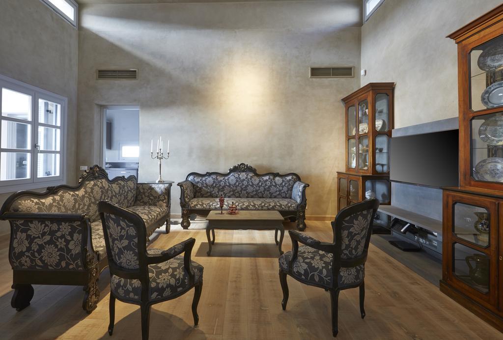 Pyrgos Houses By Voreina Exterior photo