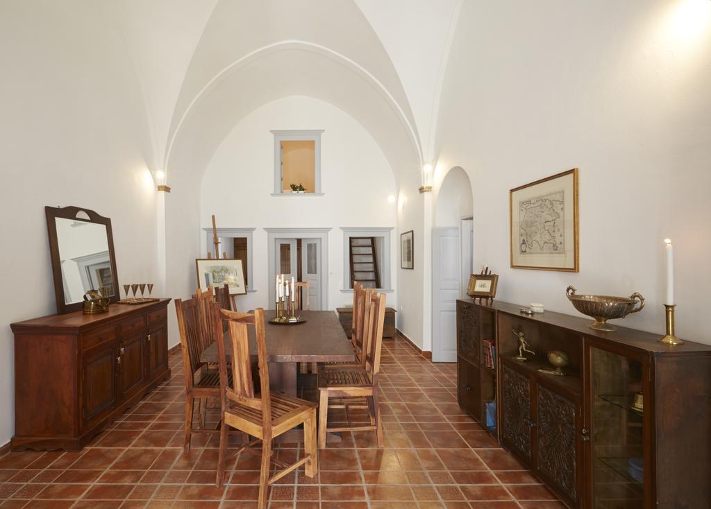 Pyrgos Houses By Voreina Exterior photo