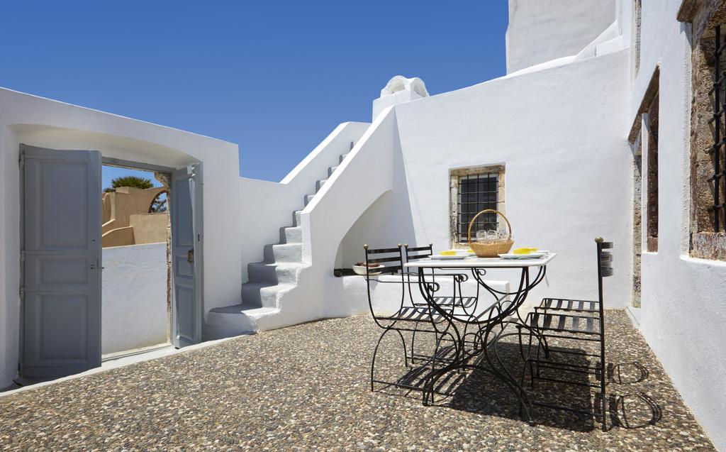 Pyrgos Houses By Voreina Exterior photo
