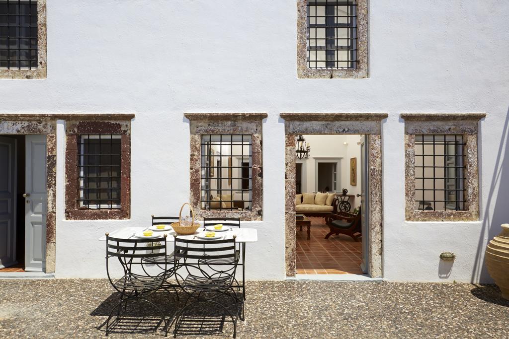 Pyrgos Houses By Voreina Exterior photo